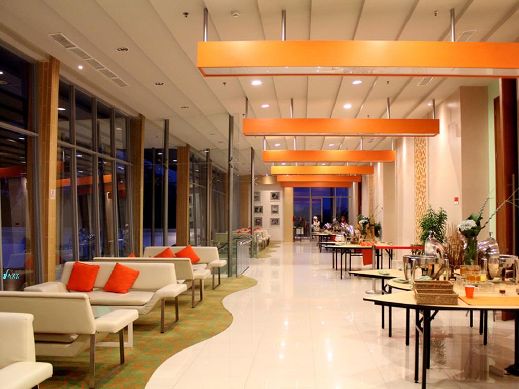 Harris Hotel Sentul City Bogor Extérieur photo